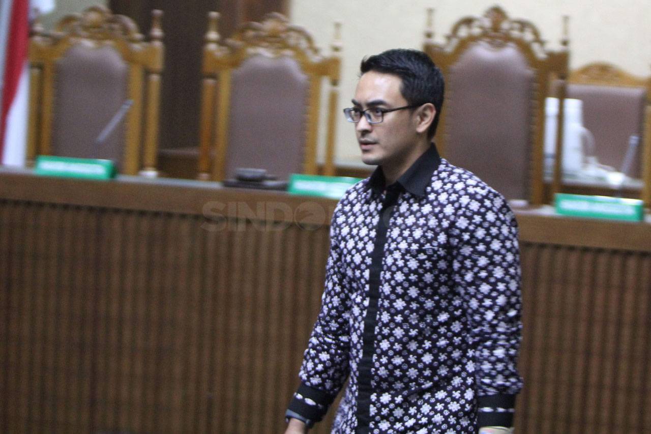 Zumi Zola Dihukum 6...