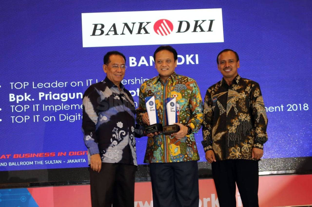 Bank DKI Raih Penghargaan...
