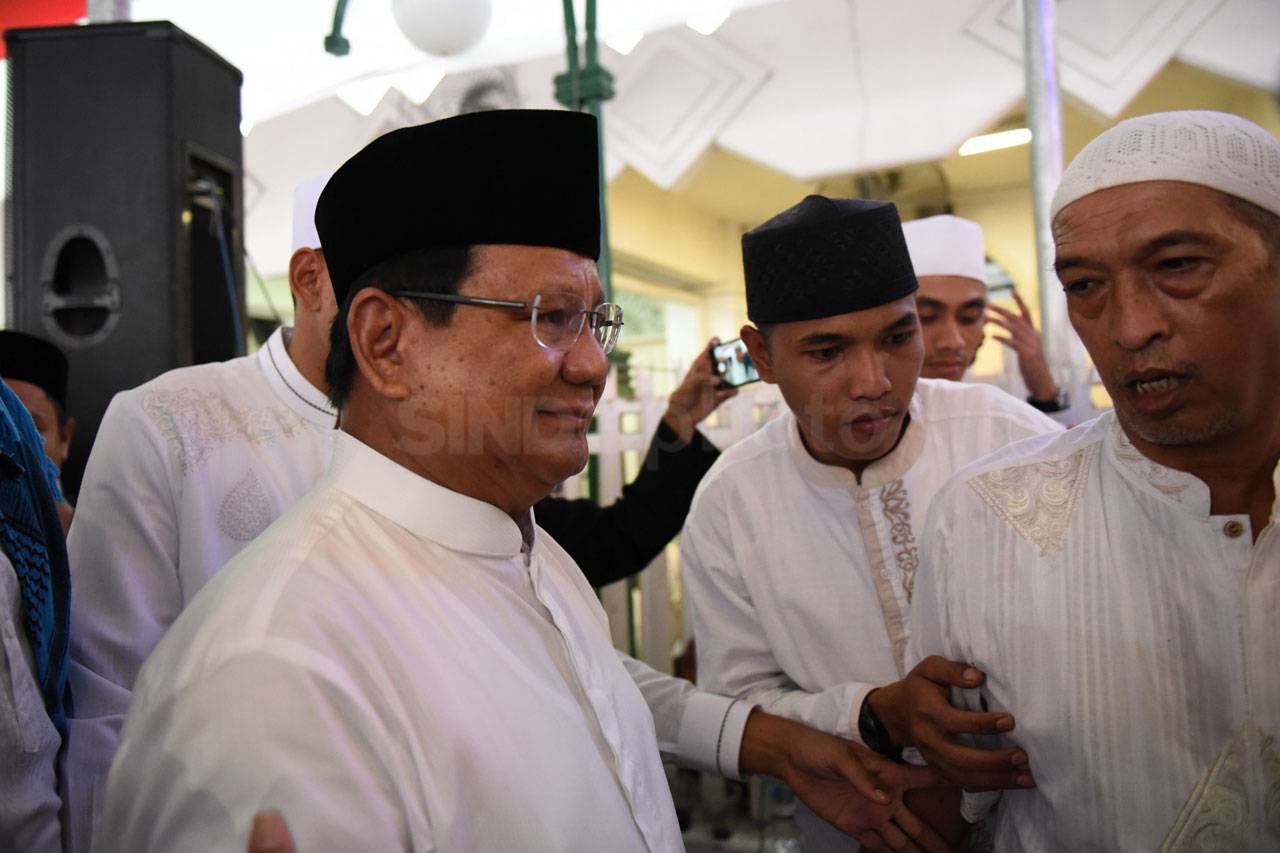 Capres Prabowo Hadiri...