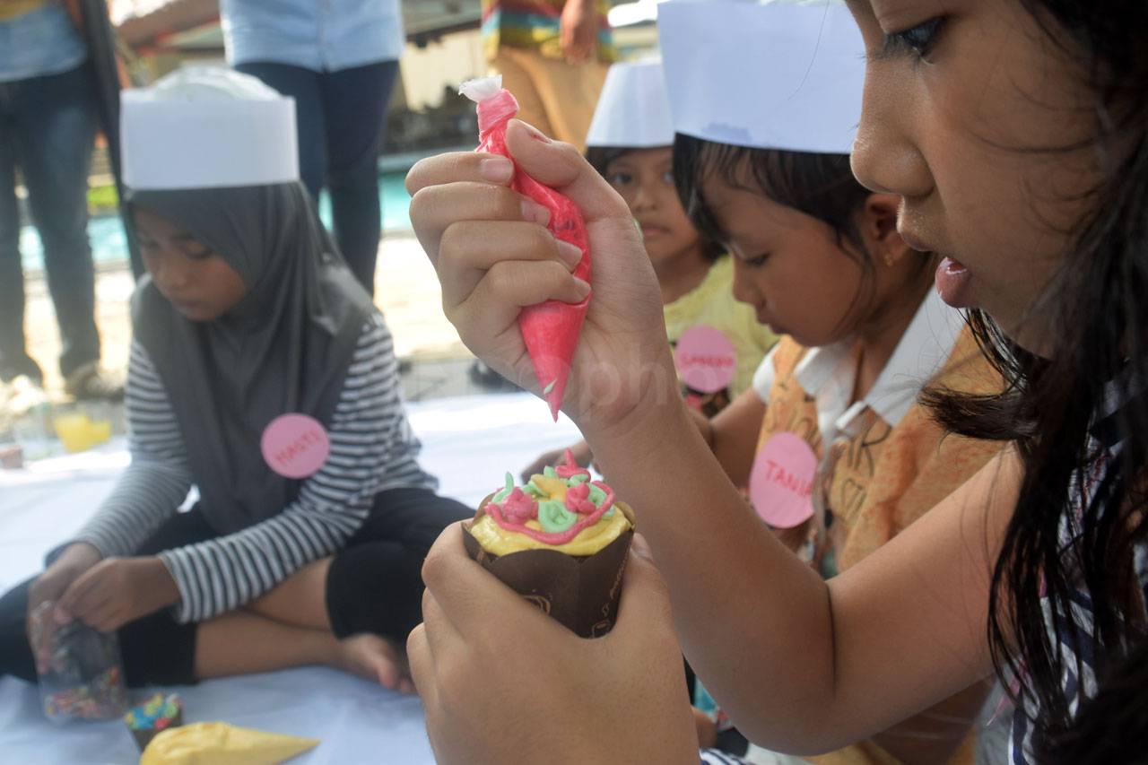 Sambut Natal, Patra...