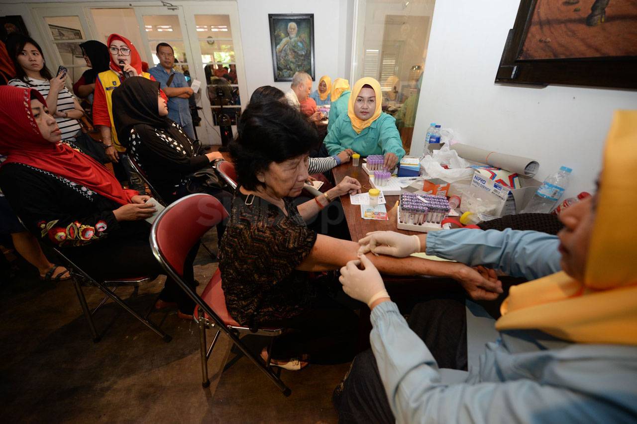 Lion Club Srikandi Surabaya...