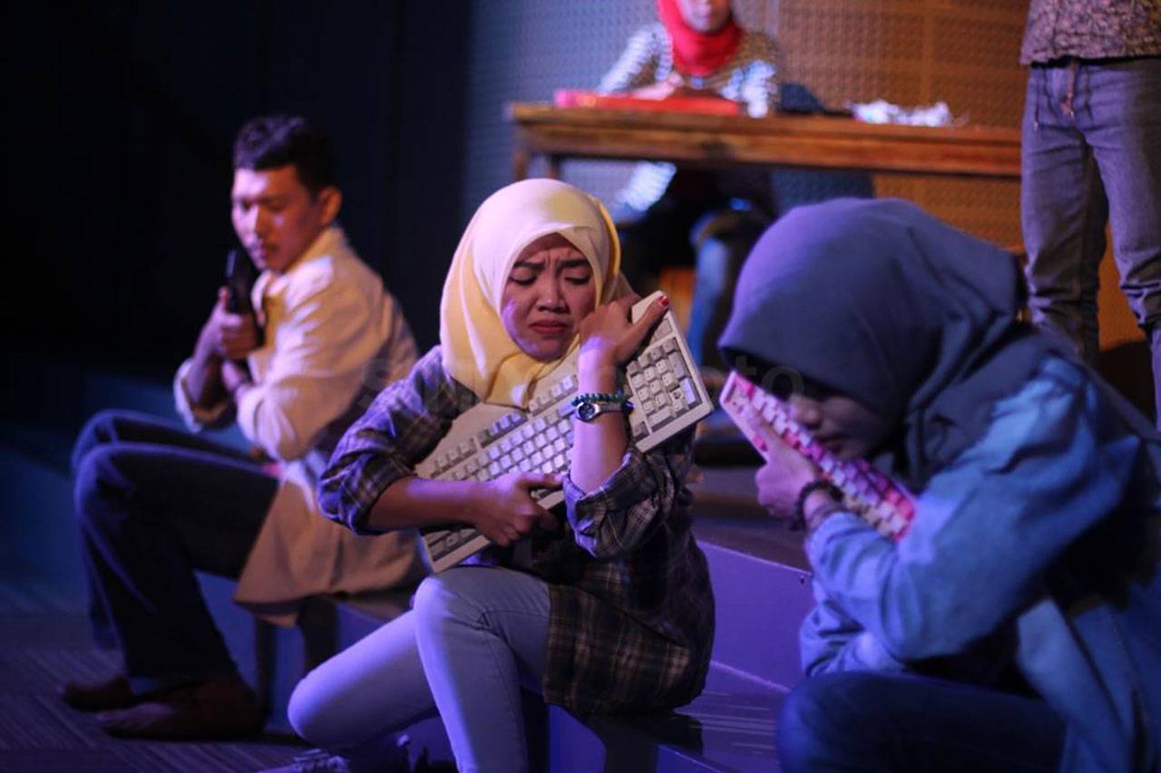 Peserta Program Seniman...