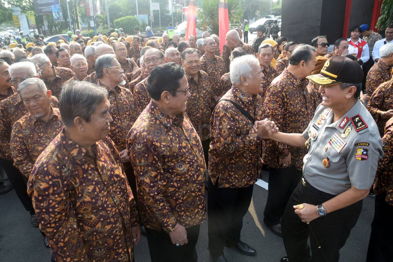 Kapolri Hadiri Reuni...
