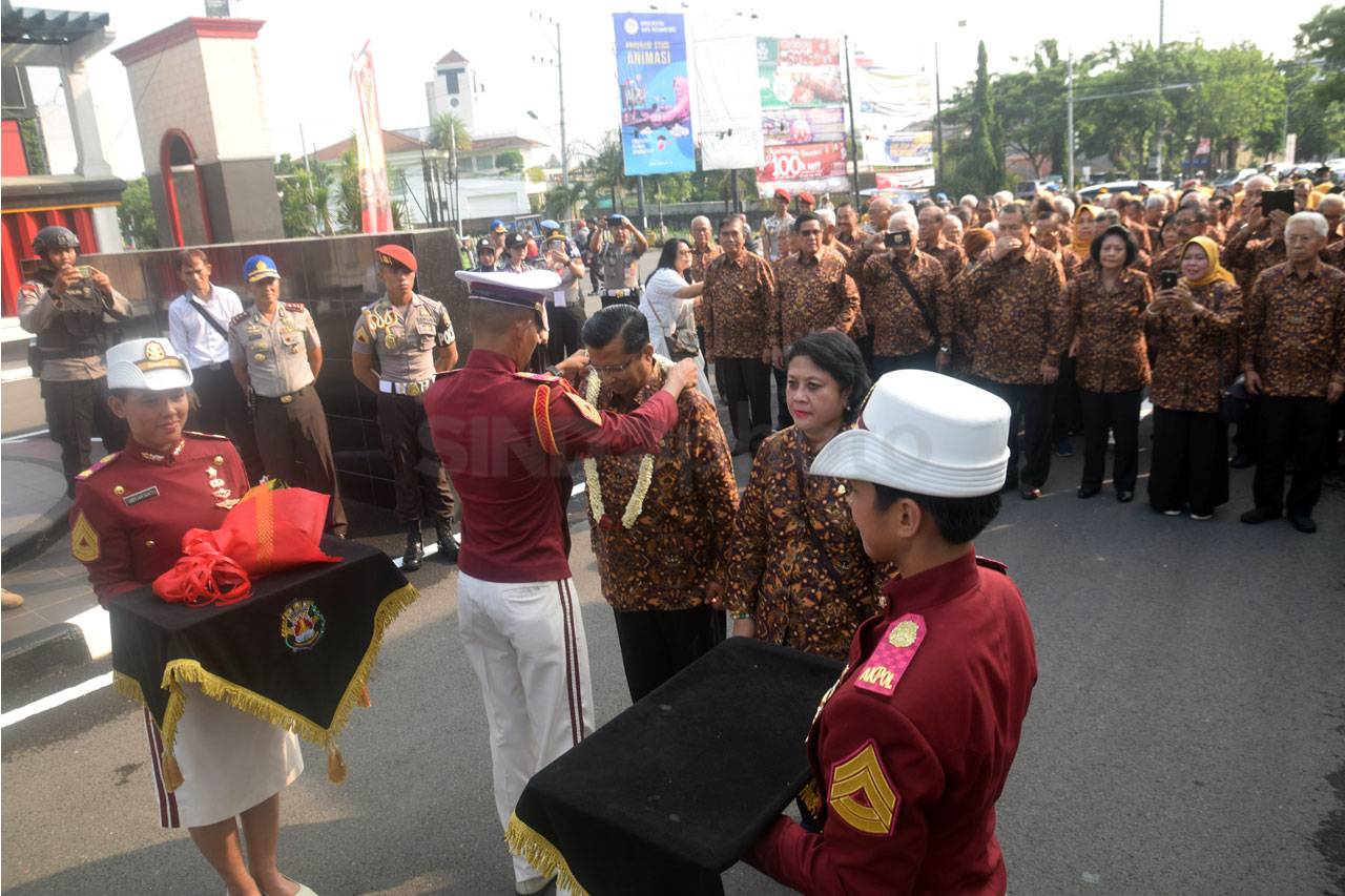 Kapolri Hadiri Reuni...