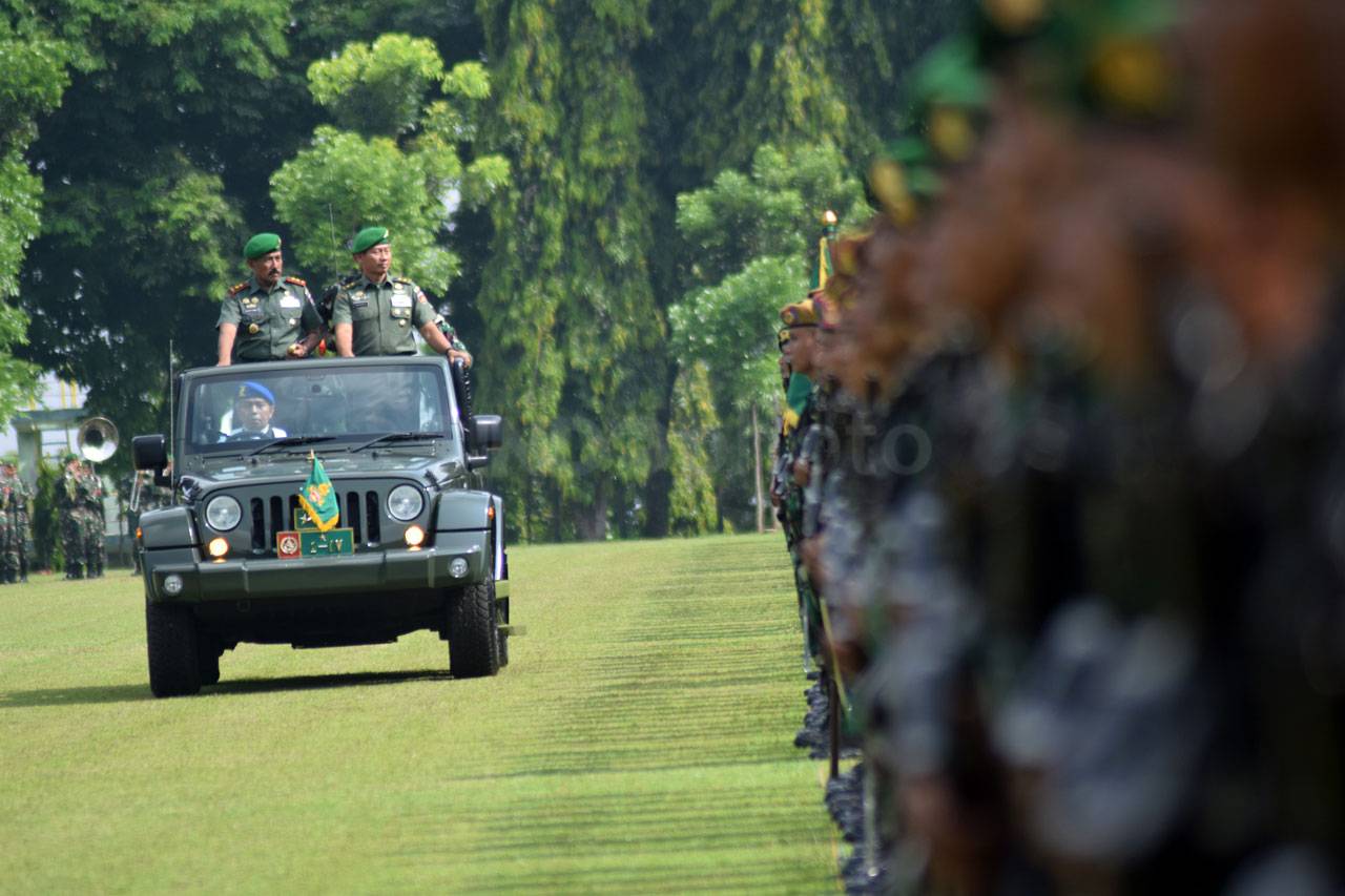 Mayjen TNI Mochamad...