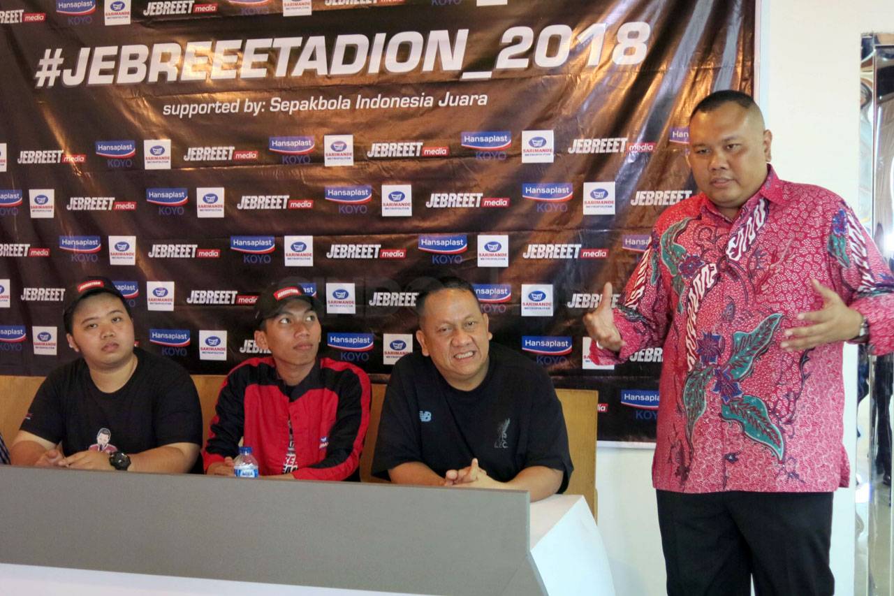 Sepakbola Indonesia...