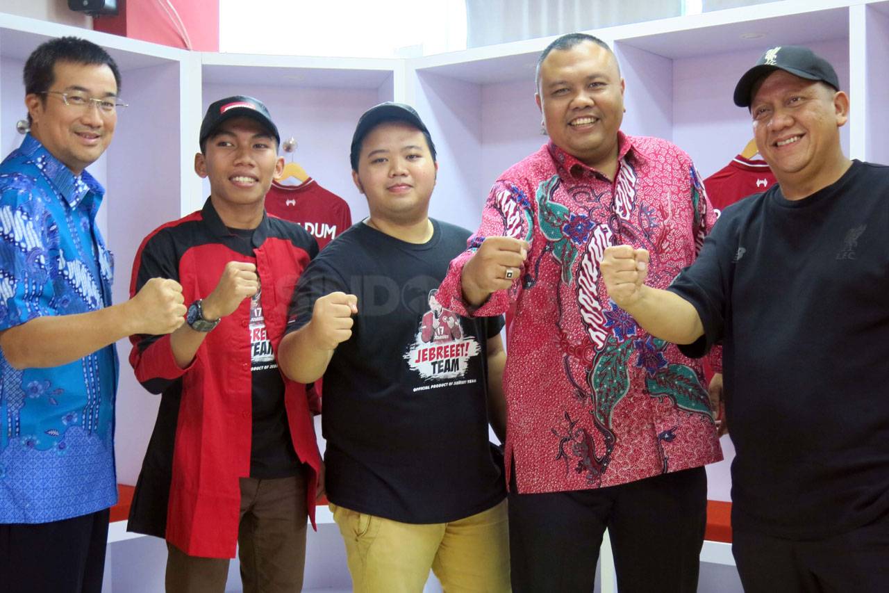 Sepakbola Indonesia...