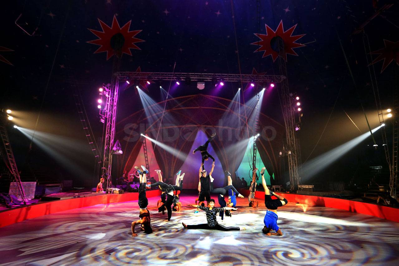 Oriental Circus Indonesia...