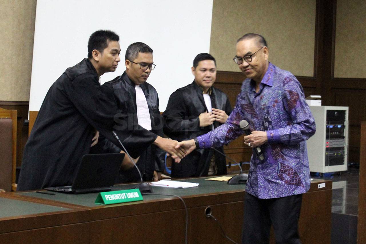 Johannes Budisutrisno...