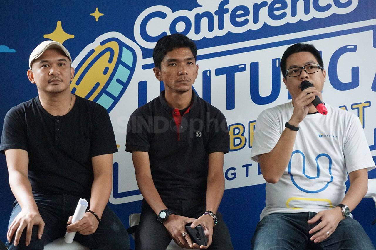 Payung Teduh Hadiri...
