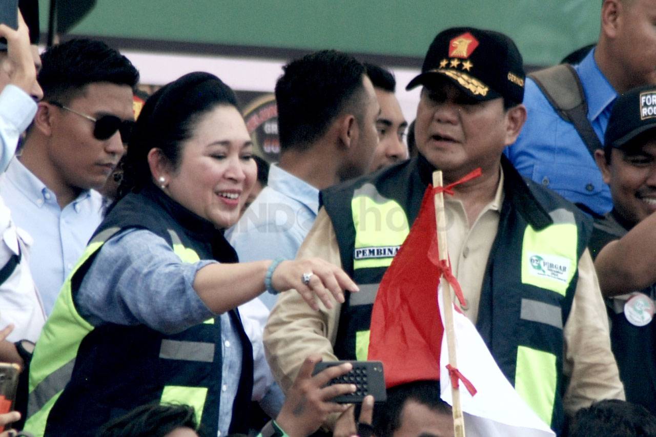Capres Prabowo Hadiri...