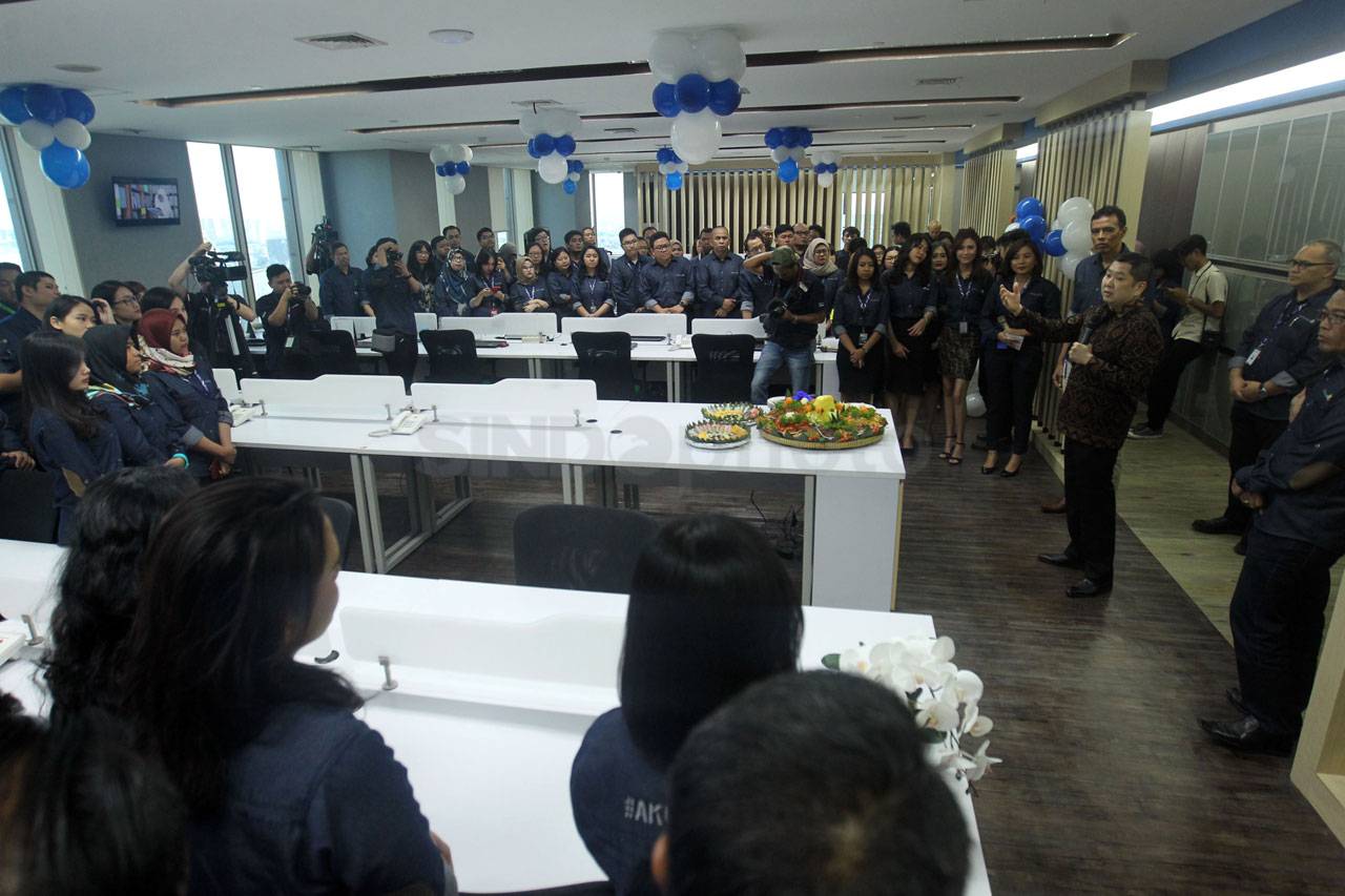 HT Resmikan Kantor Baru...