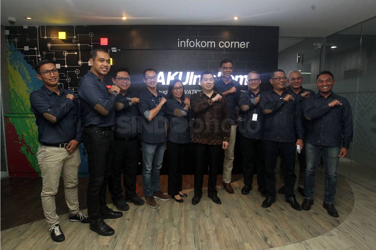 HT Resmikan Kantor Baru...