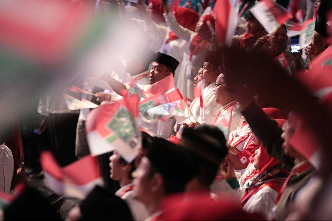 Presiden Jokowi Hadiri...