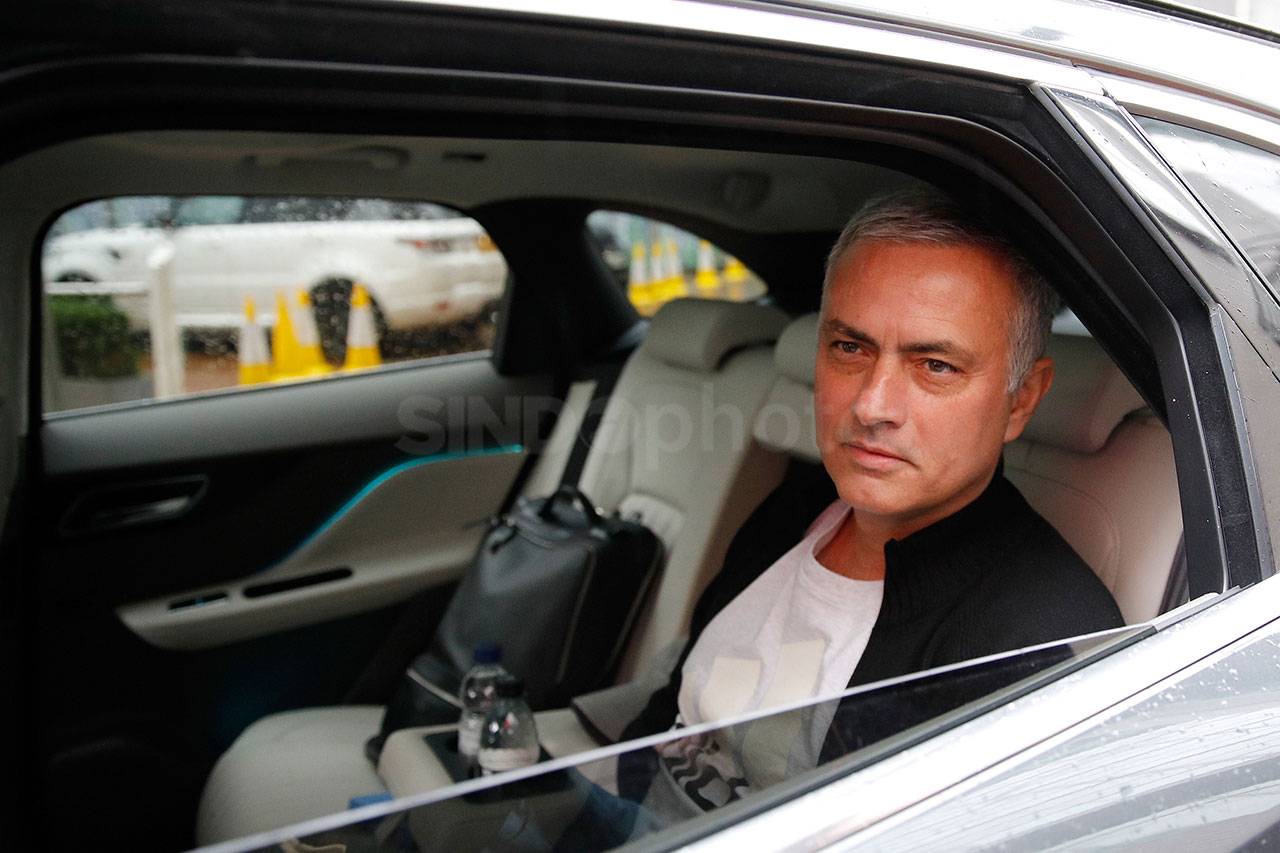 Ekspresi Mourinho Setelah...
