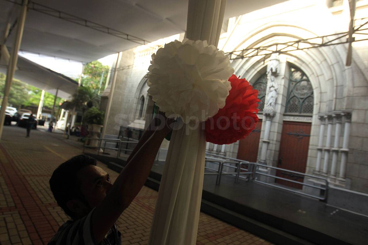 Persiapan Gereja Katedral...