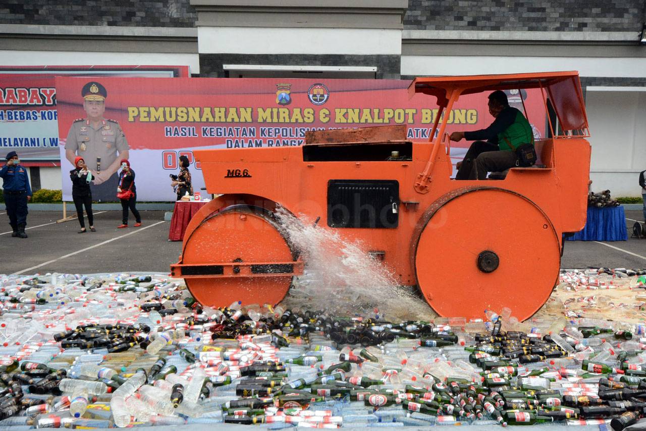 Polrestabes Surabaya...