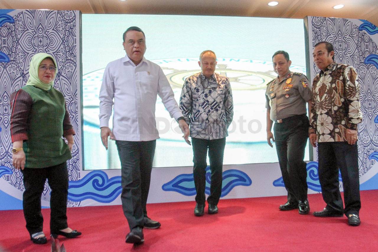 Kemenpan RB Luncurkan...