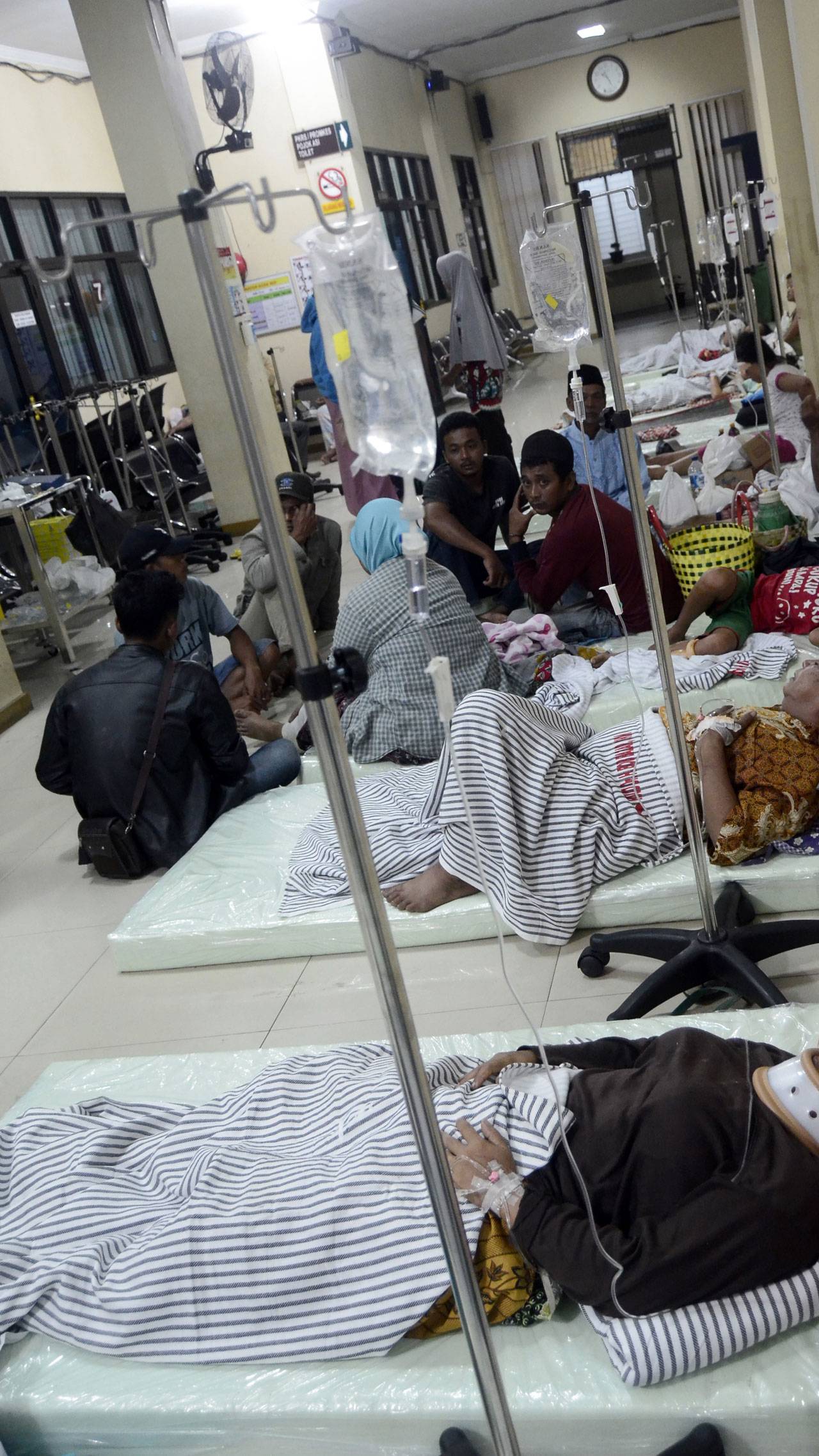 209 Korban Tsunami Dirawat...
