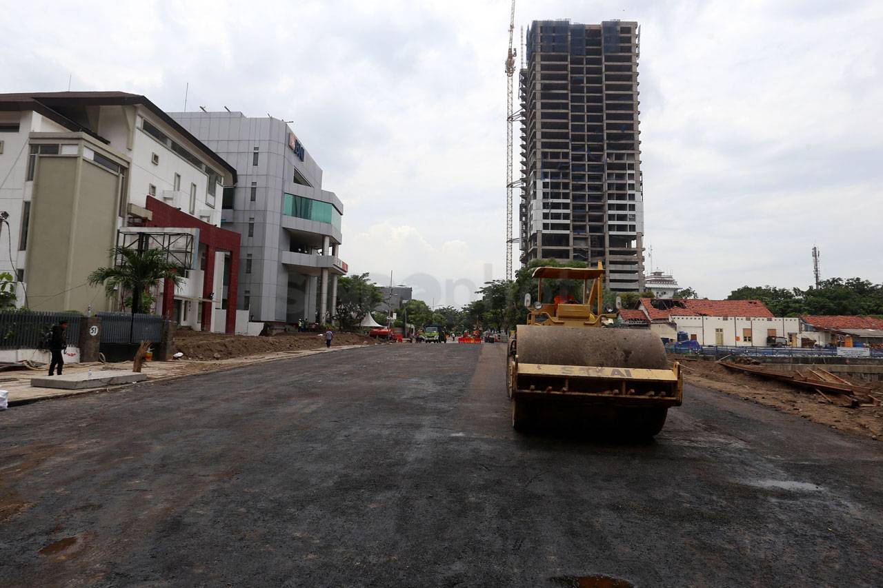 Jalan Raya Gubeng yang...