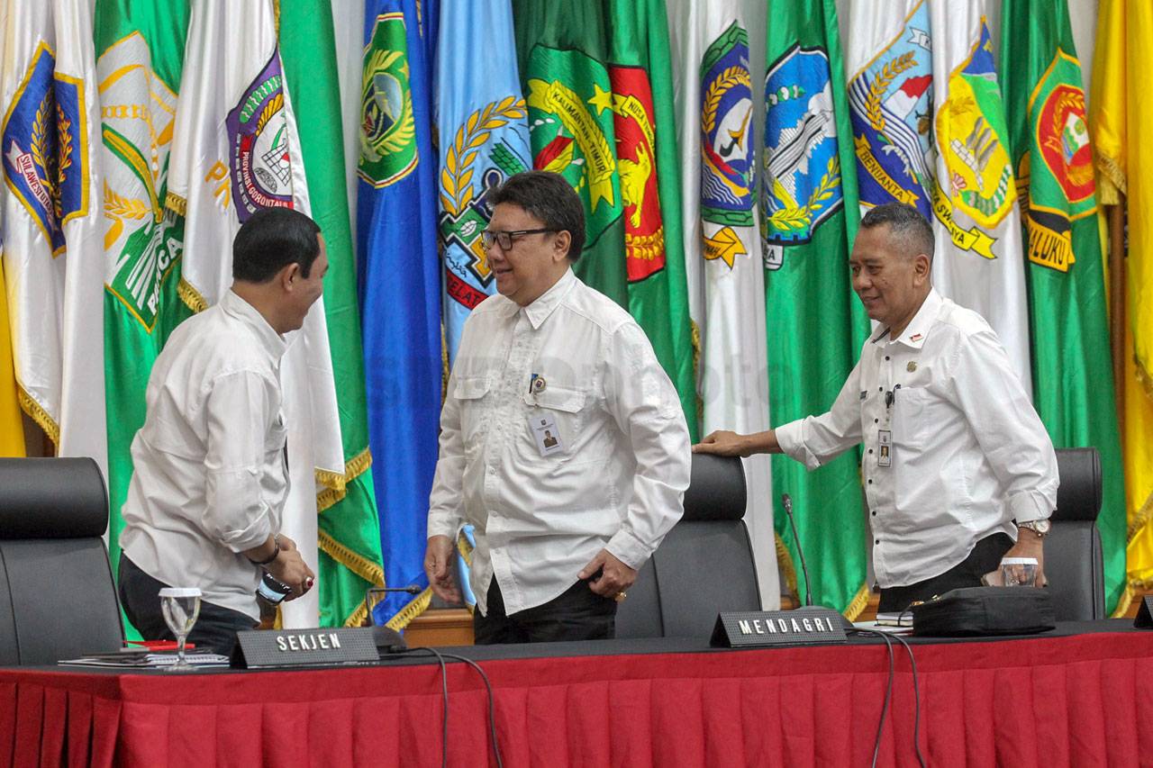 Tjahjo Kumolo Bicara...