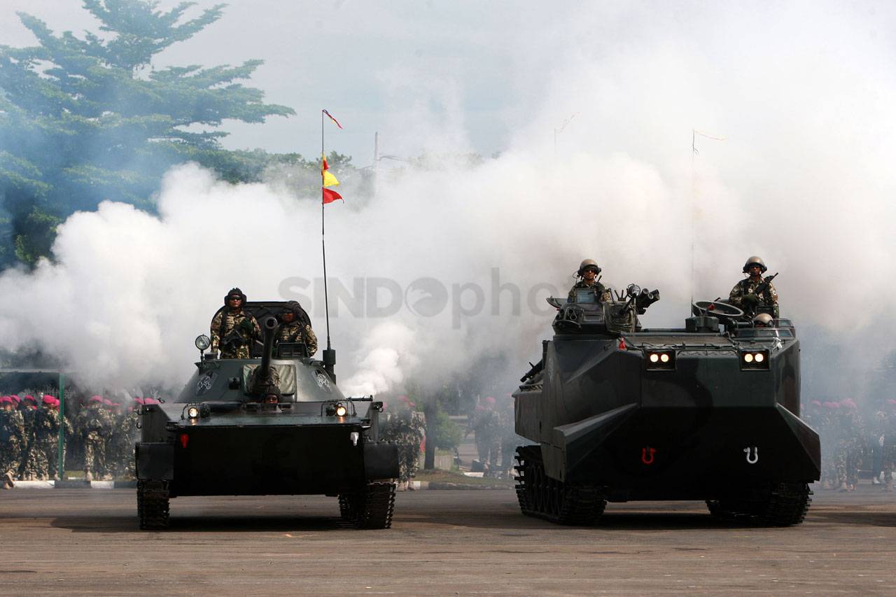 Mayjen TNI (Mar) Suhartono...