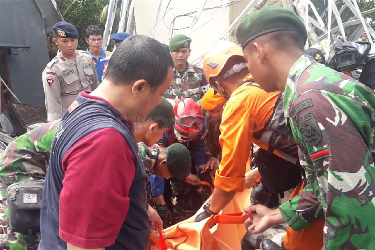 AGP Buka Tujuh Posko...