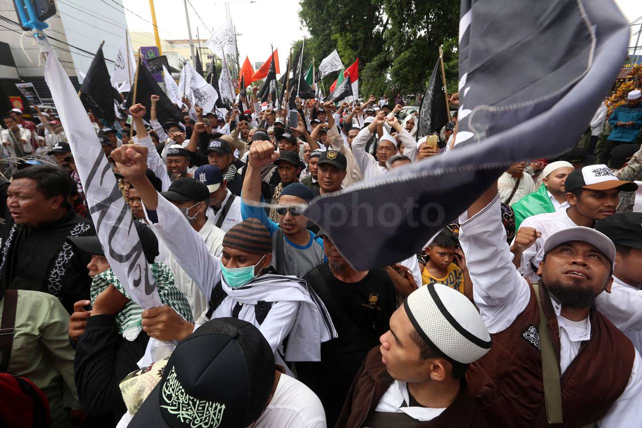 Ormas Islam Surabaya...