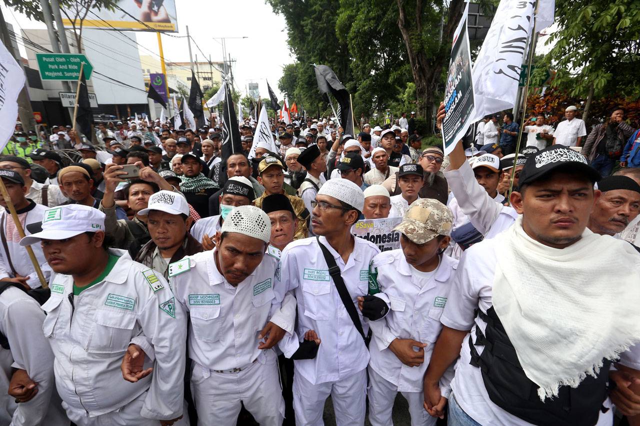 Ormas Islam Surabaya...