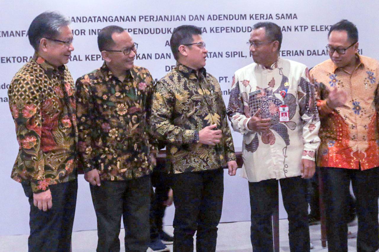 MNC Finance Jalin Kerja...