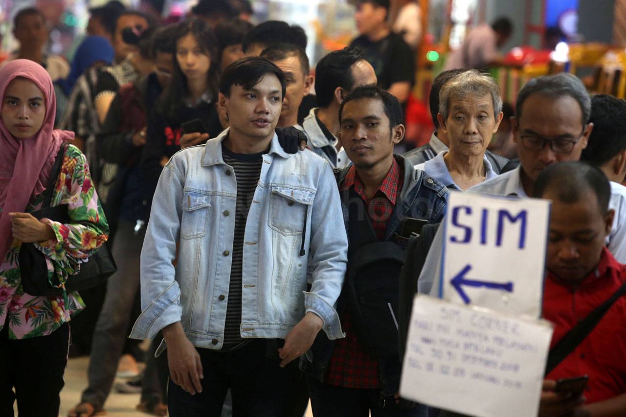 Antrean Perpanjangan...