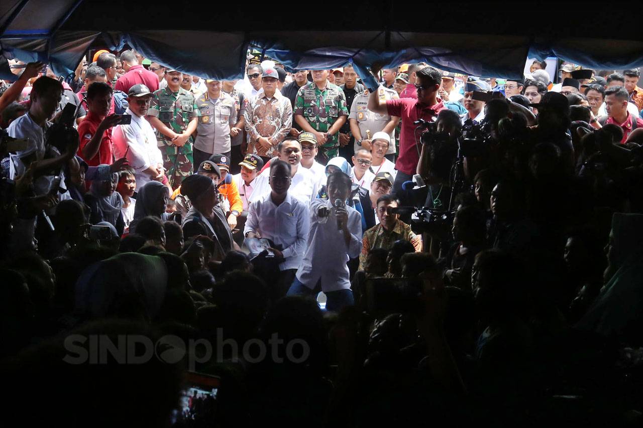 Presiden Jokowi Kunjungi...