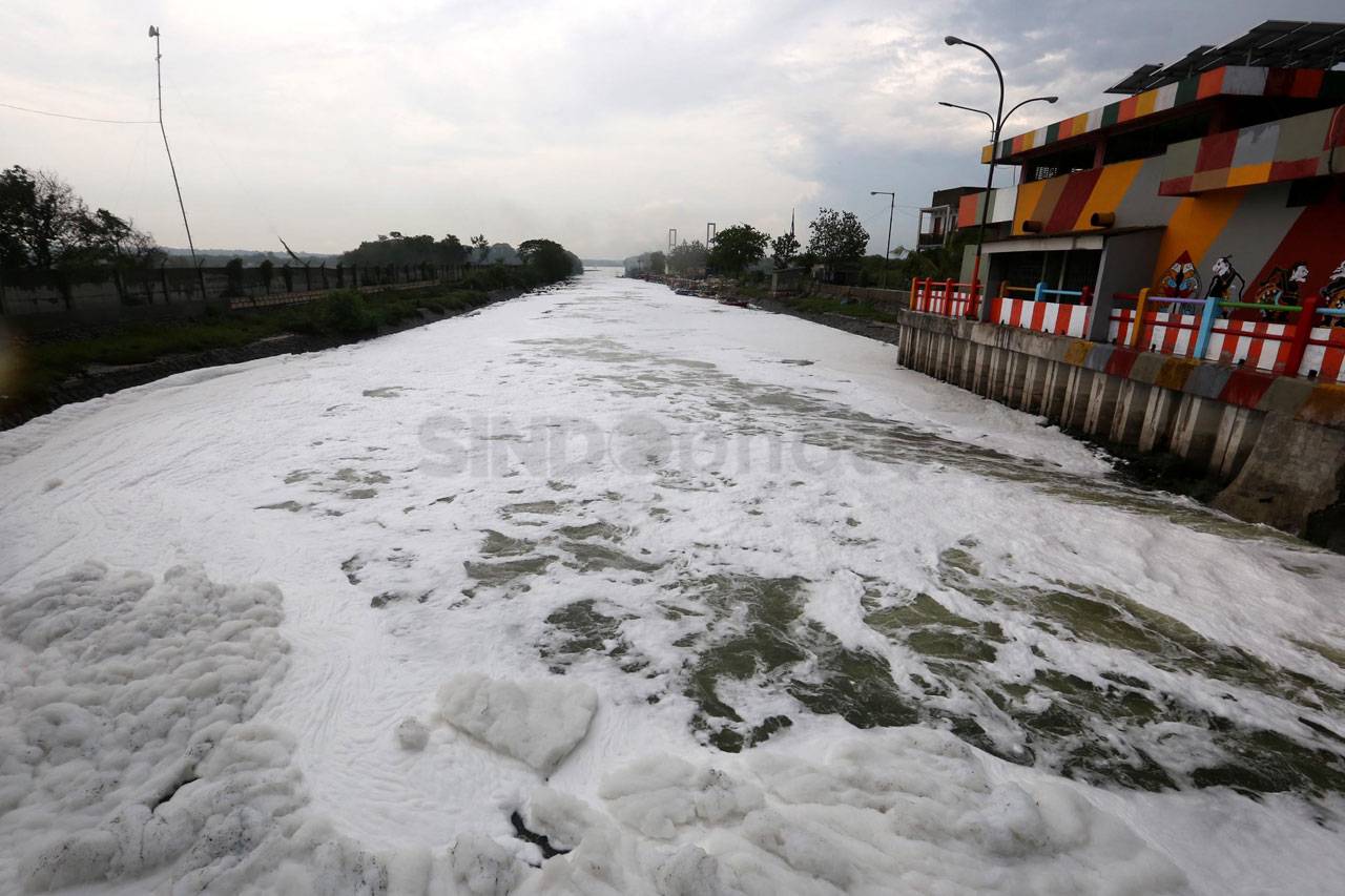 Sungai Tambak Wedi Surabaya...