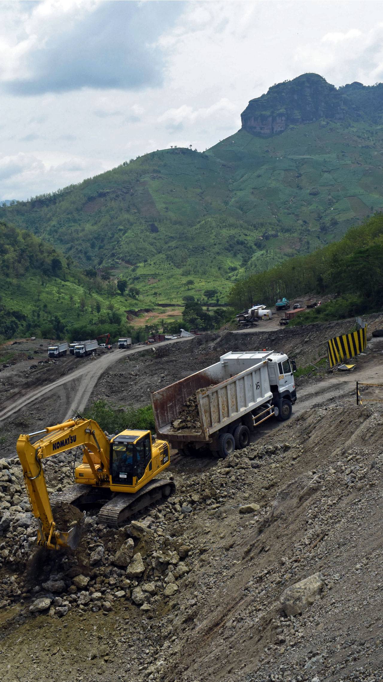 Pembangunan Waduk Bendo...