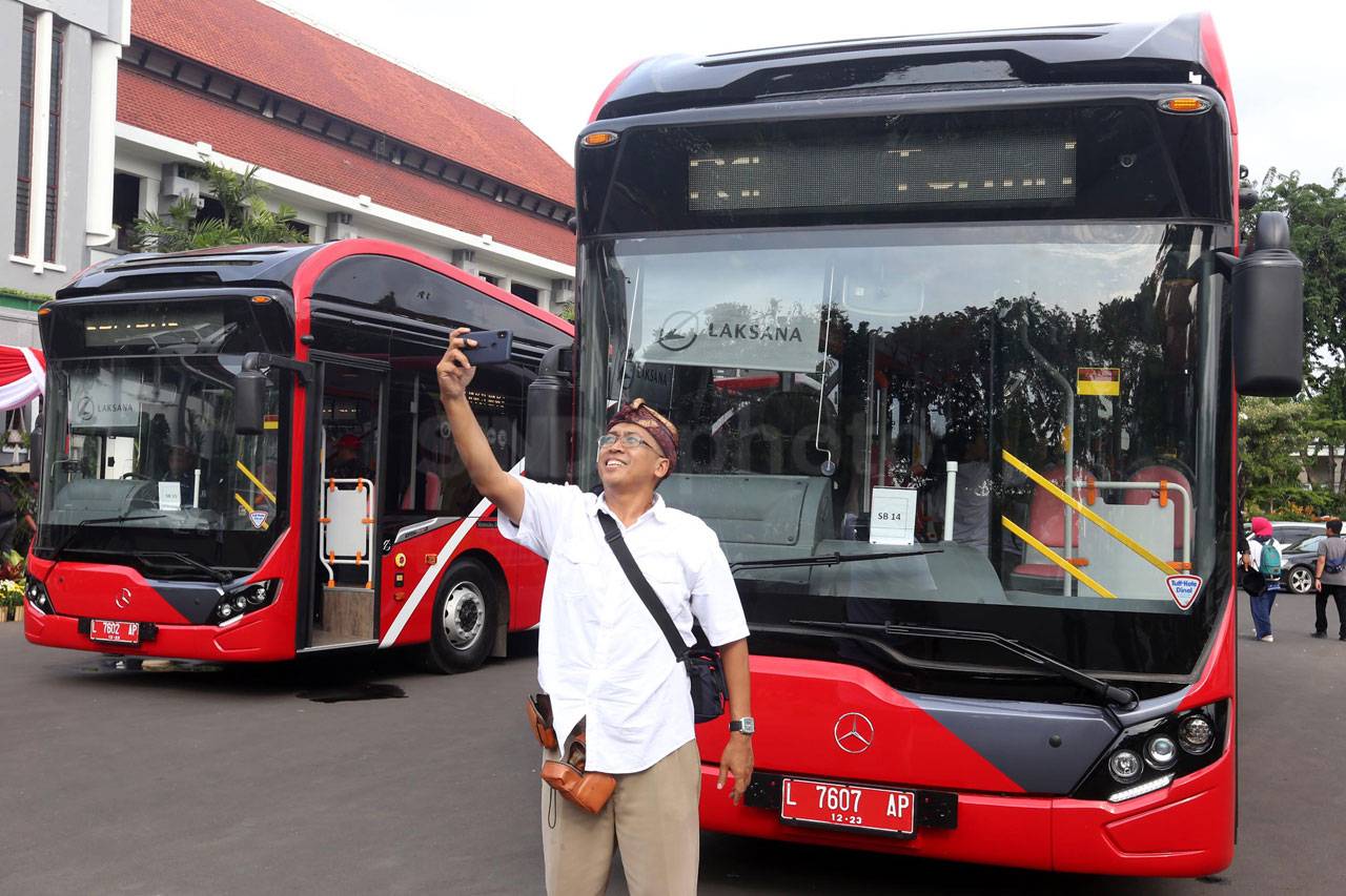 Suroboyo Bus Tambah...