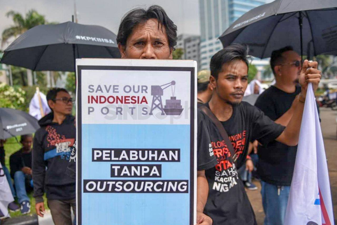 SP JICT Gelar Aksi Damai...