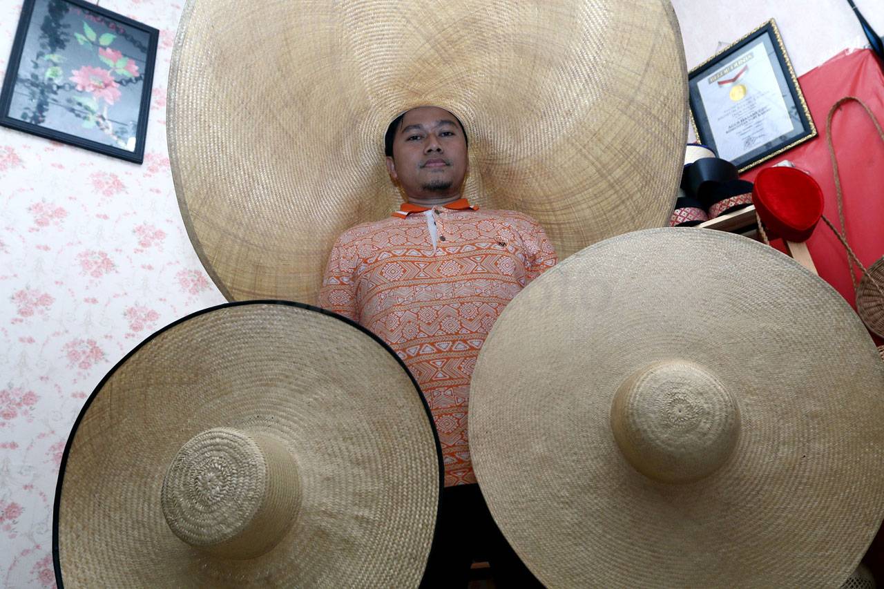 Topi Bambu Khas Tangerang...