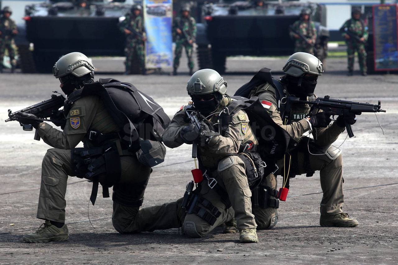 Latihan Taruna Eka Bhakti,...