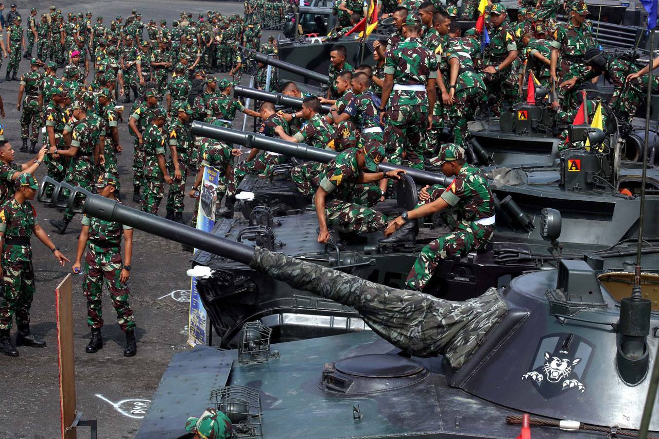 Latihan Taruna Eka Bhakti,...