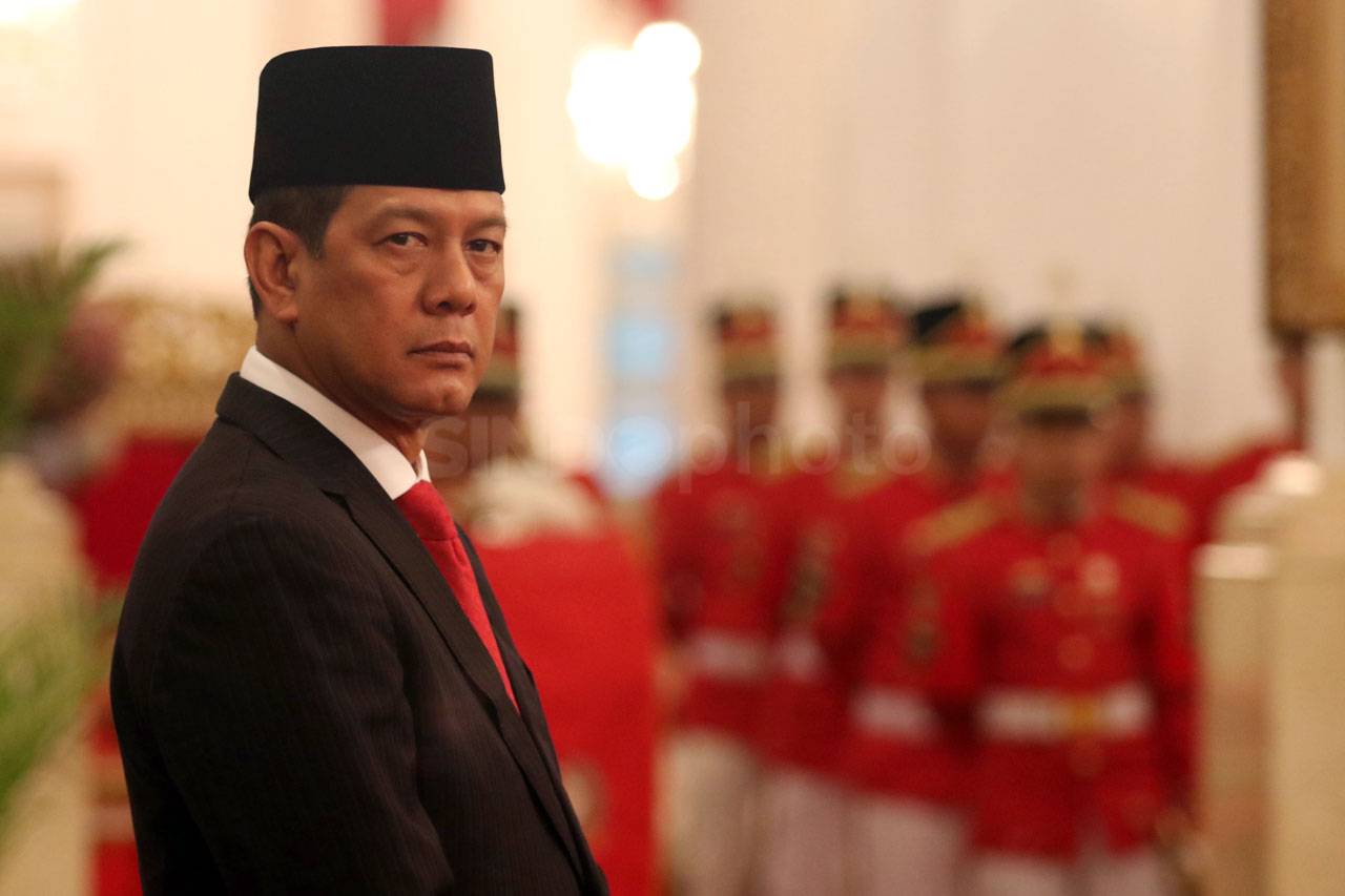 Presiden Jokowi Lantik...