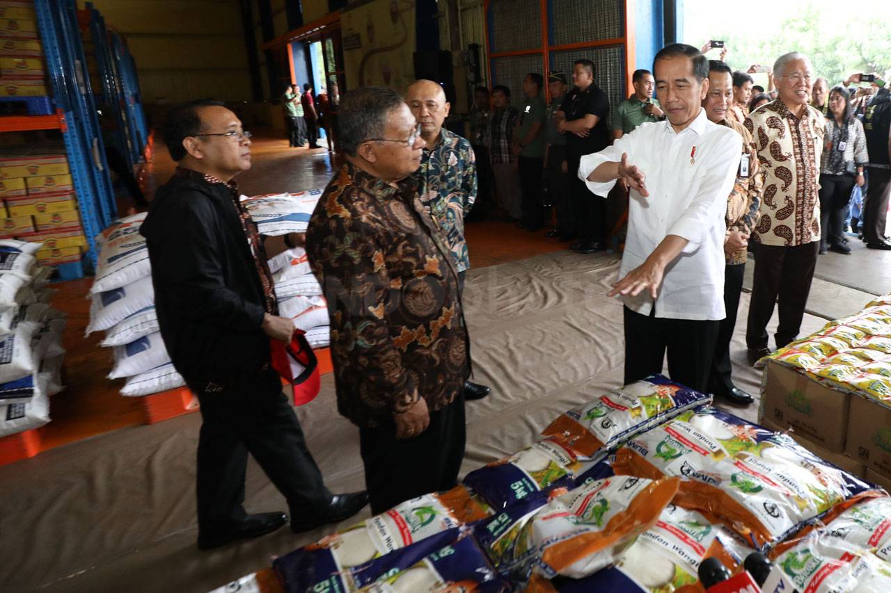 Presiden Jokowi Cek...