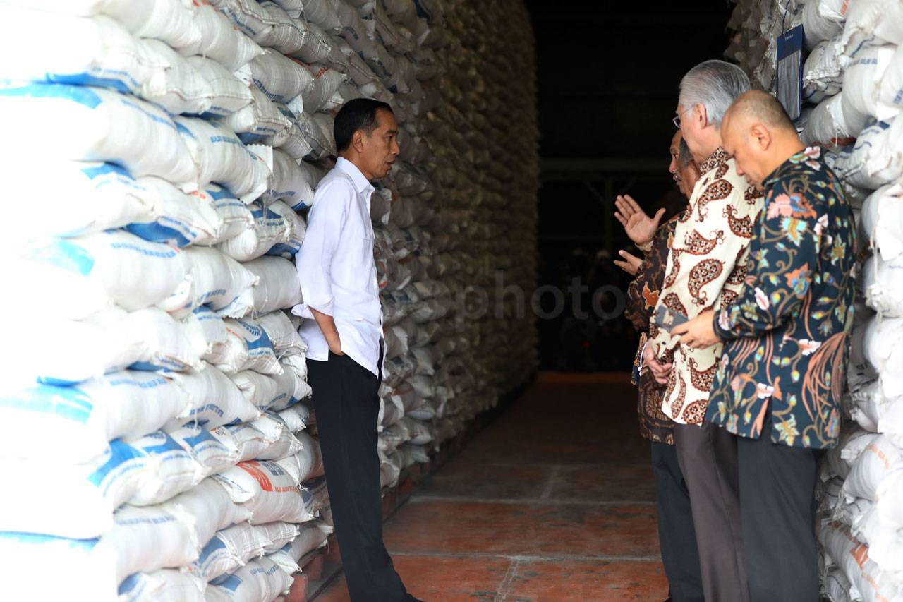 Presiden Jokowi Cek...