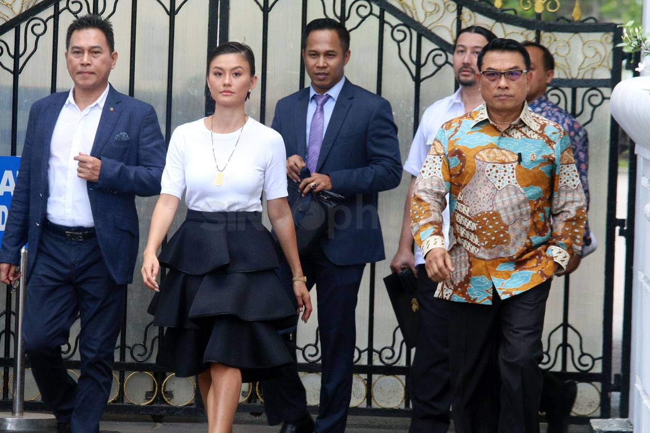 Agnes Monica Bertemu...