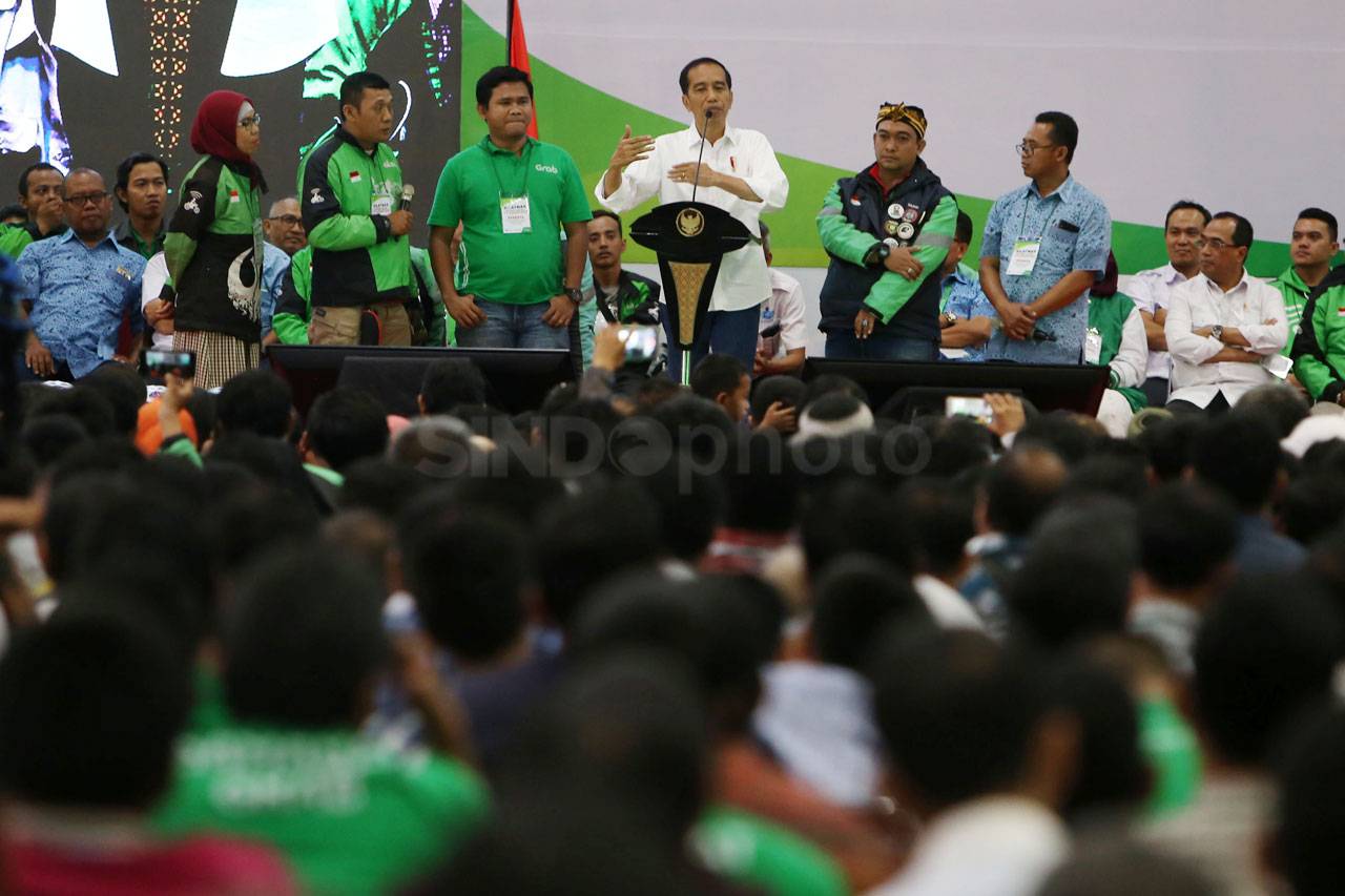Presiden Jokowi Hadiri...
