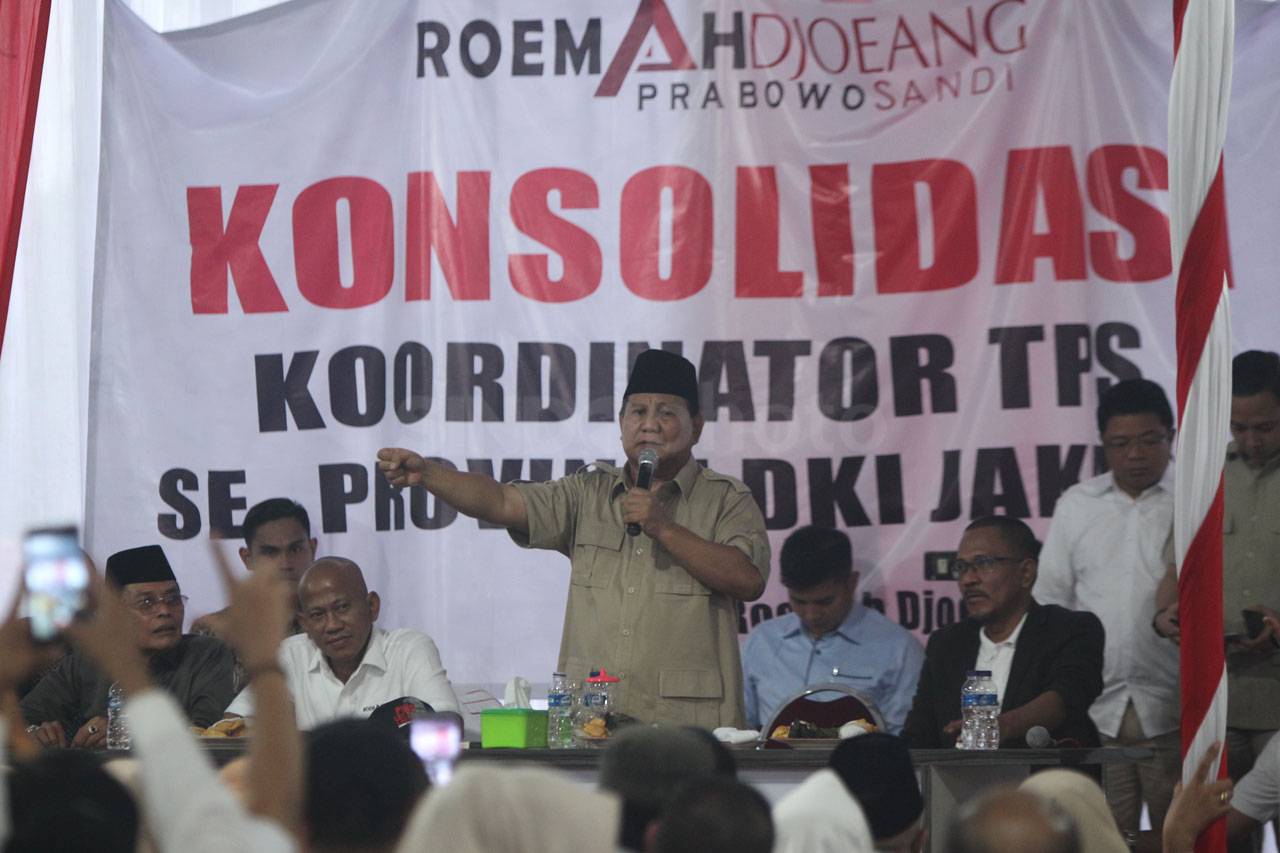 Prabowo Hadiri Rapat...