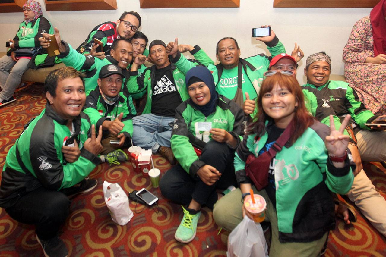 GO-JEK Ajak Mitra Nobar...