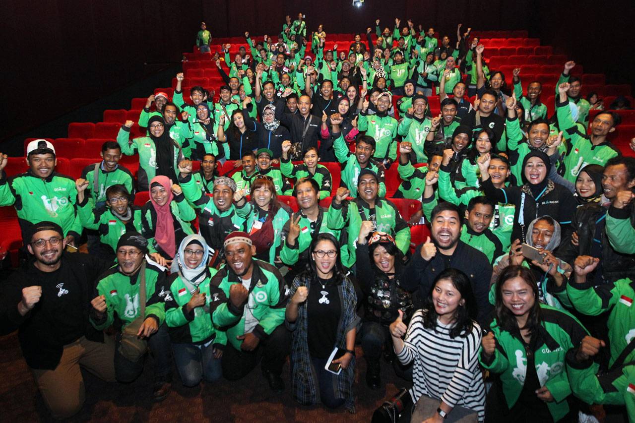 GO-JEK Ajak Mitra Nobar...
