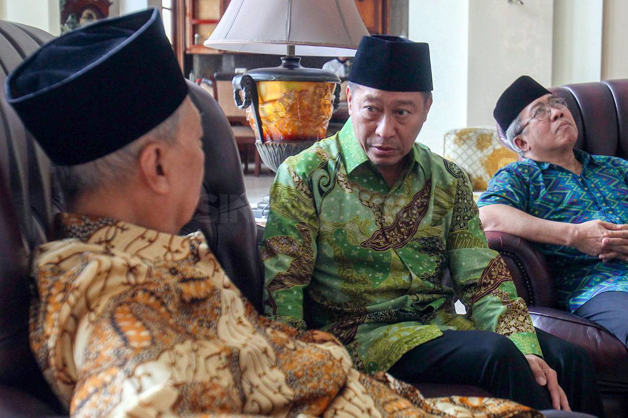 Ketum PPP Humphrey Djemat...