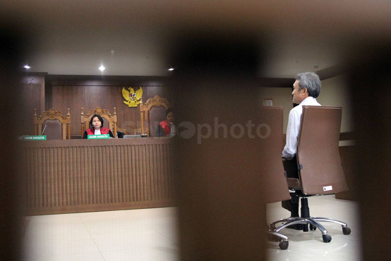 Eddy Sindoro Jadi Saksi...