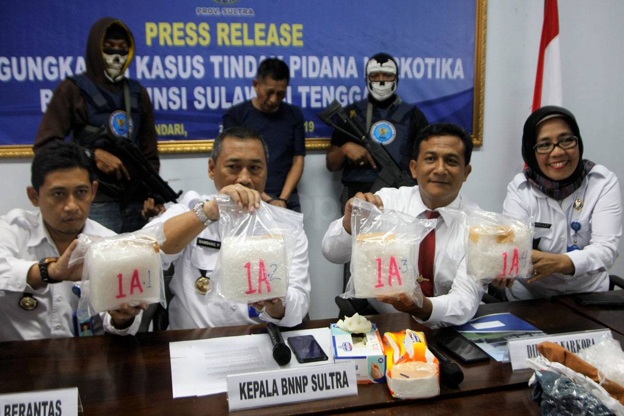 BNNP Sultra Tangkap...